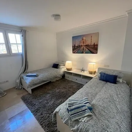 Large Villa, Direct Access To Golden Mile Beaches Villa *