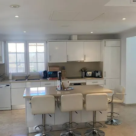 Villa Large Villa, Direct Access To Golden Mile Beaches Marbella
