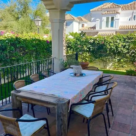 Large Villa, Direct Access To Golden Mile Beaches Villa Marbella