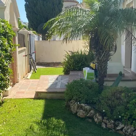 Villa Large Villa, Direct Access To Golden Mile Beaches