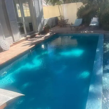 Villa Large Villa, Direct Access To Golden Mile Beaches *